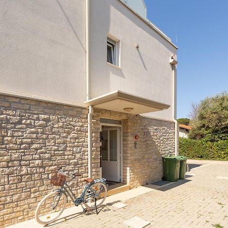 Apartment Sky By Seeadria Agency Novigrad Istria Kültér fotó