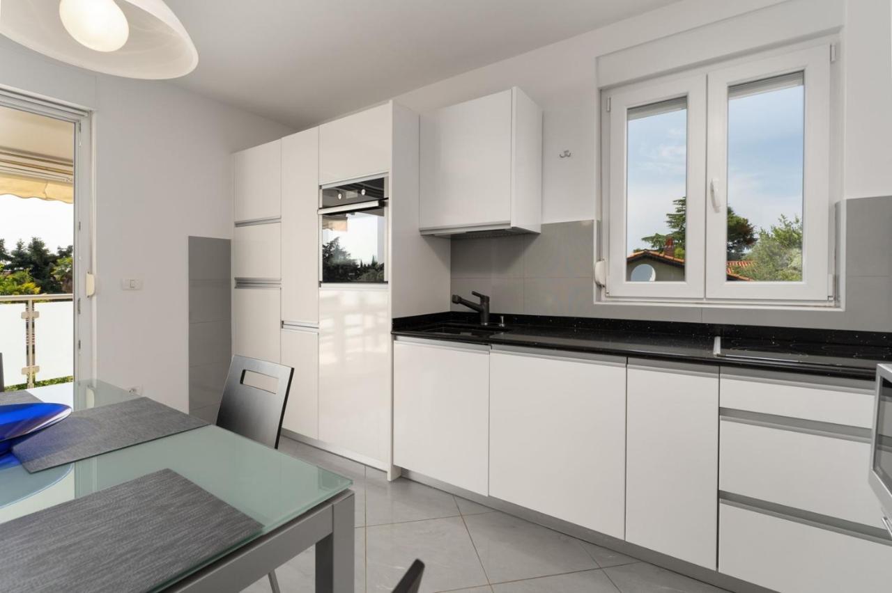 Apartment Sky By Seeadria Agency Novigrad Istria Kültér fotó