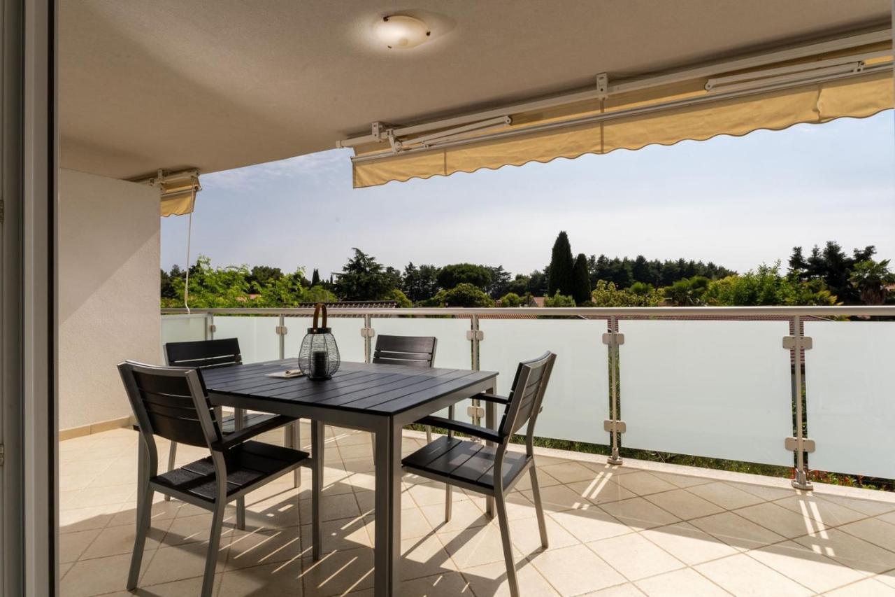 Apartment Sky By Seeadria Agency Novigrad Istria Kültér fotó