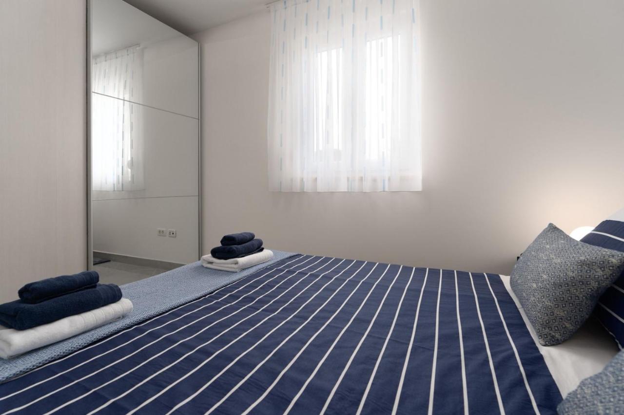 Apartment Sky By Seeadria Agency Novigrad Istria Kültér fotó