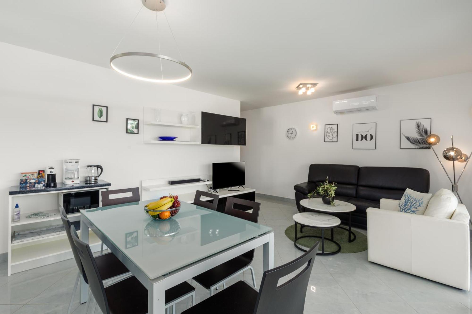 Apartment Sky By Seeadria Agency Novigrad Istria Kültér fotó